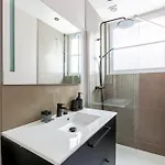 Elegant 1-Bedroom Apartment On Rue Saint-Dominique